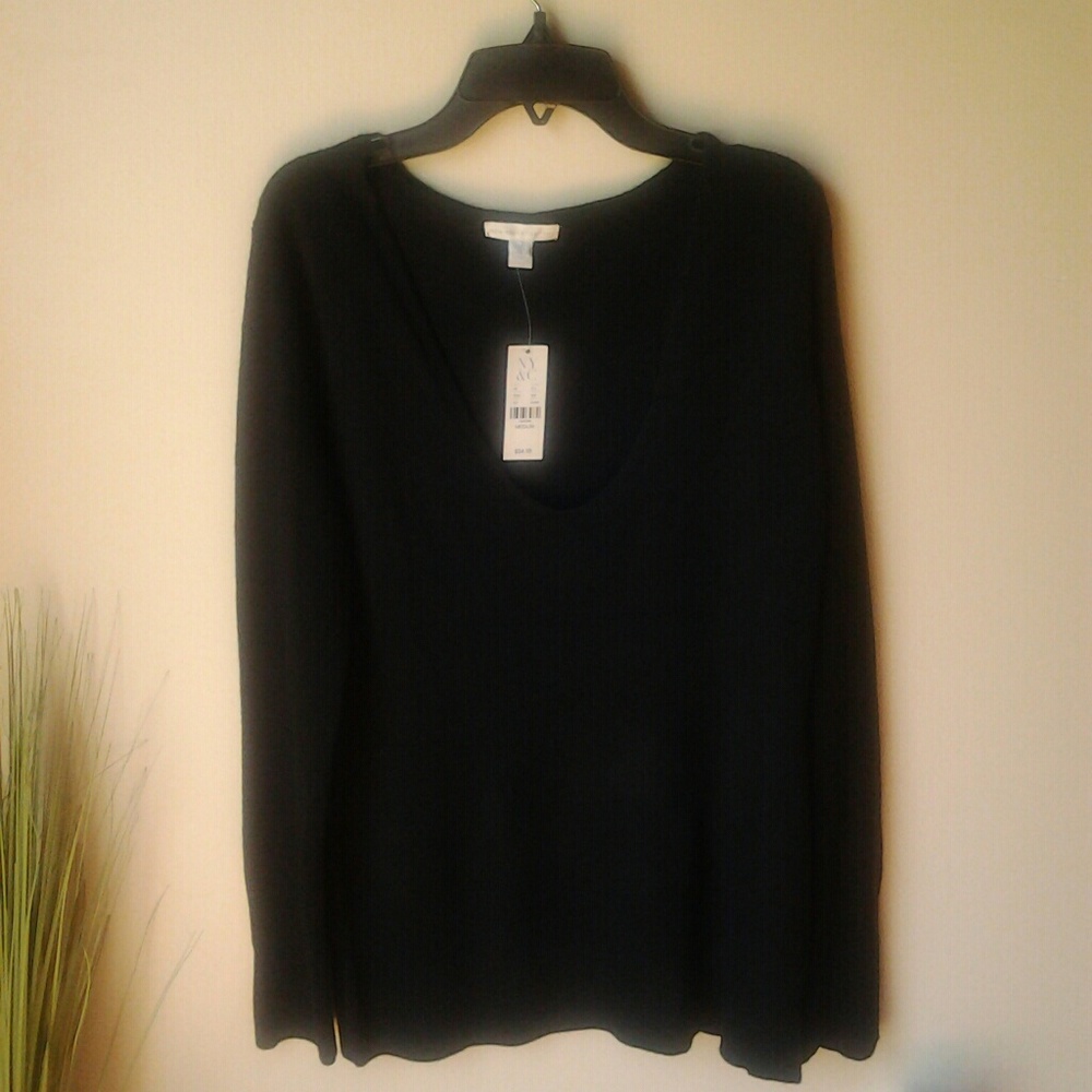 Women's New York & Company sweater